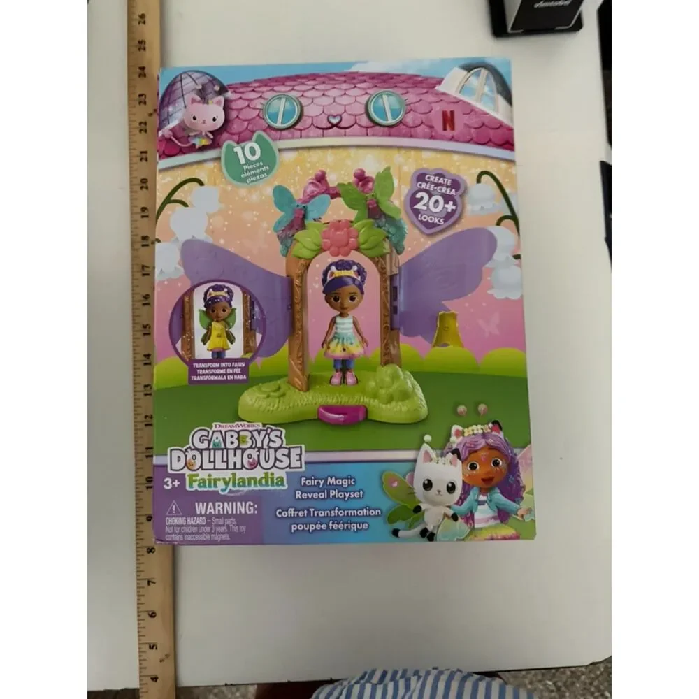 Gabby's Dollhouse Boys Fairylandia Fairy Magic Reveal Playset Transforming Featu